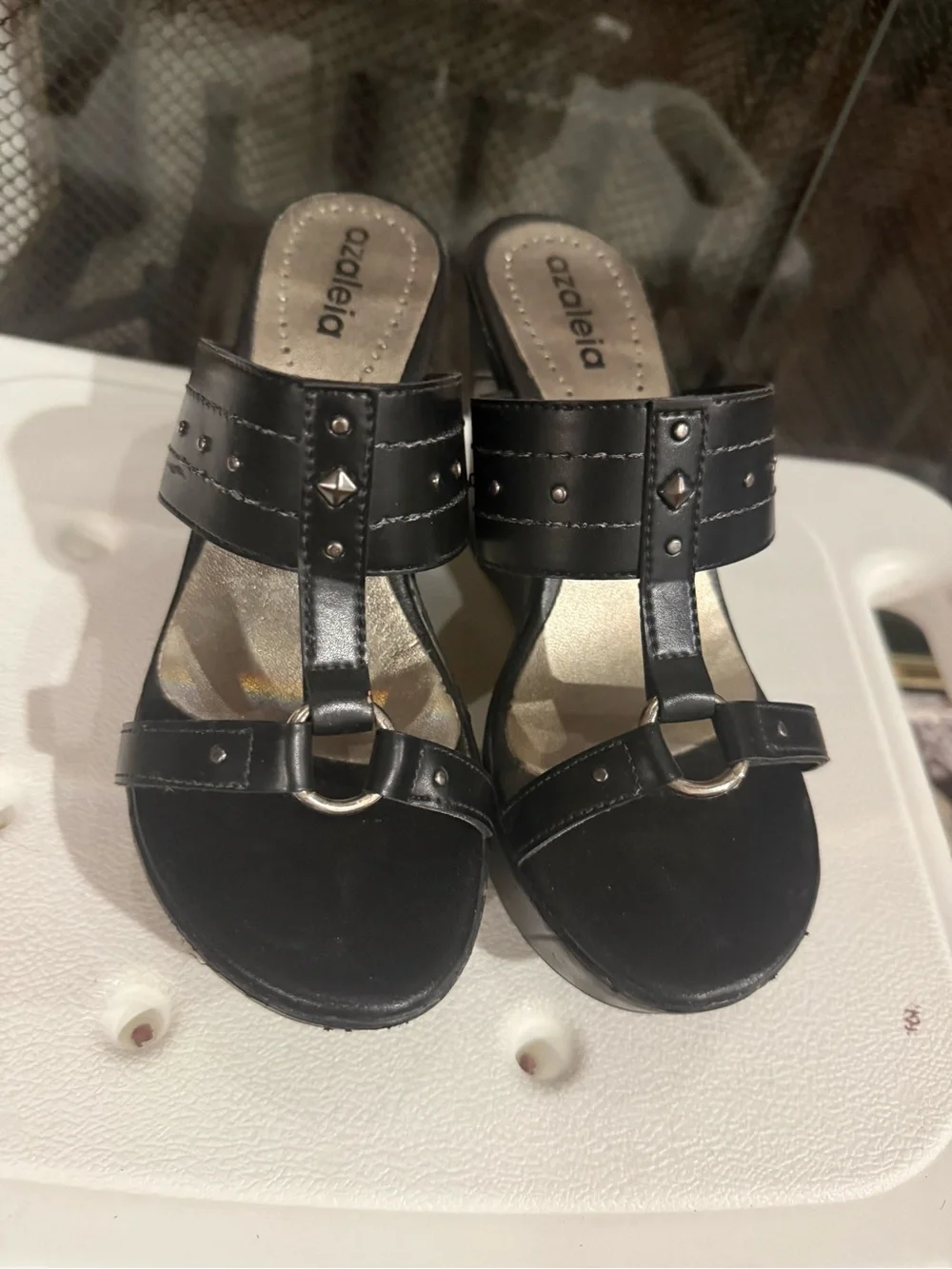 Azaleia Black Platform Wedge Sandals